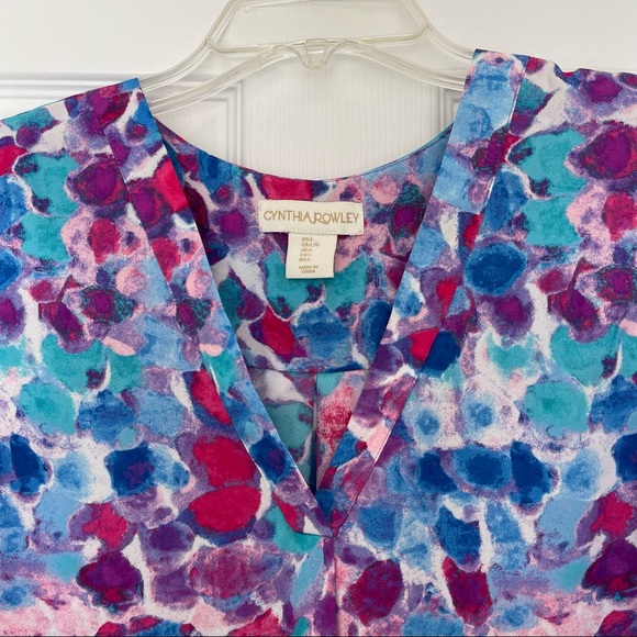 Watercolor sleeveless lightweight top, turquoise, pink, blue & purple pattern - Picture 3 of 5
